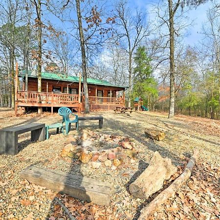 Quiet Woodsy Getaway With Hot Tub In Broken Bow Villa Stephens Gap Eksteriør billede